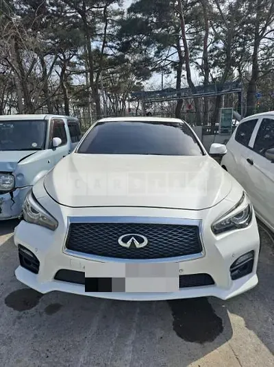 Photo 1 of 13: 2016 Infiniti Q50S Hybrid, VIN JNKAV71E6GM580526 — Korean insurance auction