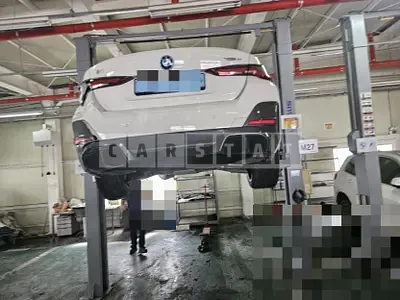 Photo 1 of 31: 2022 BMW i4 eDrive40 — Korean insurance auction