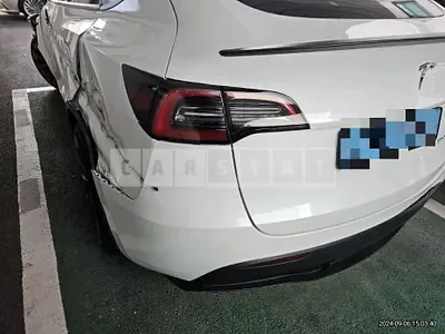 Photo 1 of 70: 2024 Tesla Model Y Performance — Korean insurance auction
