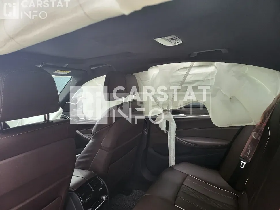 Photo 2 of 9: 2018 BMW 530i xDrive, VIN WBAJD9103JWC82449 — Korean insurance auction