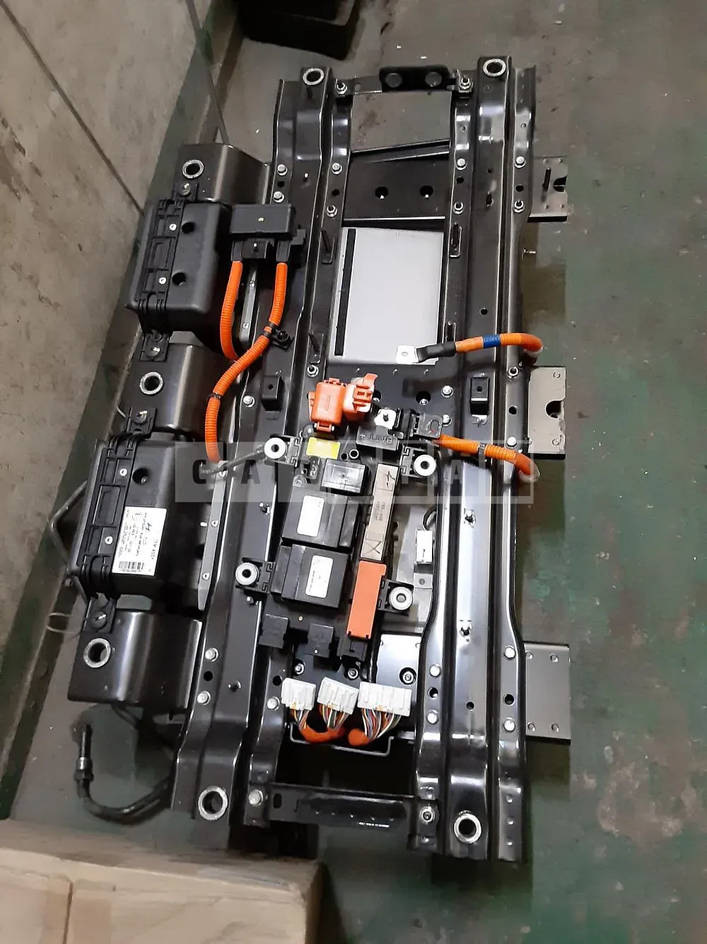 Photo 2 of 5: 2018 Kia Battery /K5 Hybrid, VIN KNAGS41EBKA032267 — Korean insurance auction