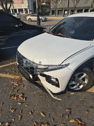 Photo 2 of 17: 2023 Hyundai Tucson — Korean insurance auction