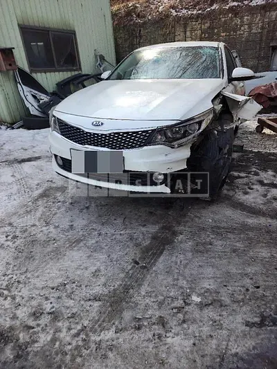 Photo 1 of 10: 2017 Kia K5 2.0(LPI), VIN KNAGS416BJA213499 — Korean insurance auction