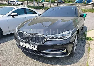 Photo 1 of 33: 2016 BMW 740Li xDrive, VIN WBA7E4108GGV21066 — Korean insurance auction