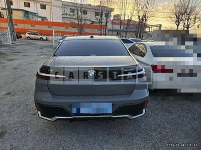 Photo 1 of 33: 2023 BMW i7 xDrive60 — Korean insurance auction