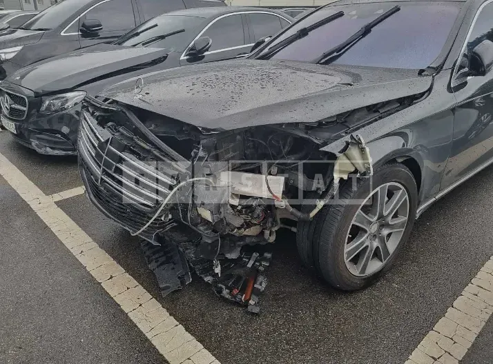 Photo 2 of 7: 2016 Mercedes-Benz S350d 4Matic L, VIN WDDUG3DB9GA269425 — Korean insurance auction