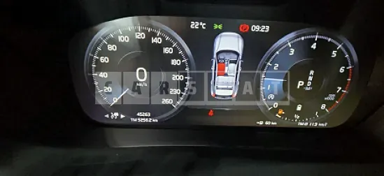 Photo 2 of 17: 2021 Volvo XC40 B4 AWD — Korean insurance auction