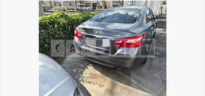 Photo 1 of 20: 2016 Nissan Altima 2.5 — Korean insurance auction