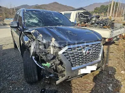 Photo 1 of 12: 2020 Hyundai Palisade, VIN KMHR381EDLU161349 — Korean insurance auction