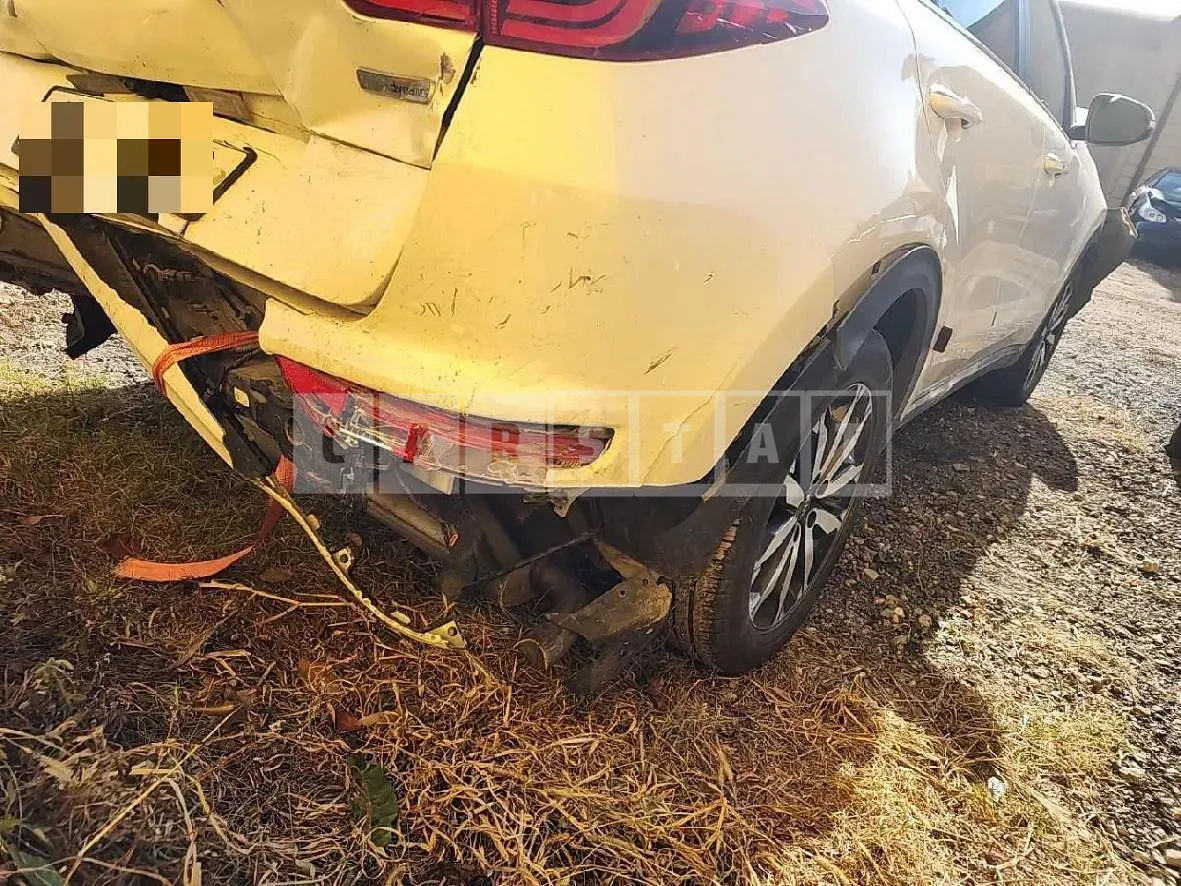 Photo 2 of 14: 2018 Kia Sportage 1.7, VIN KNAPN815GJK485637 — Korean insurance auction