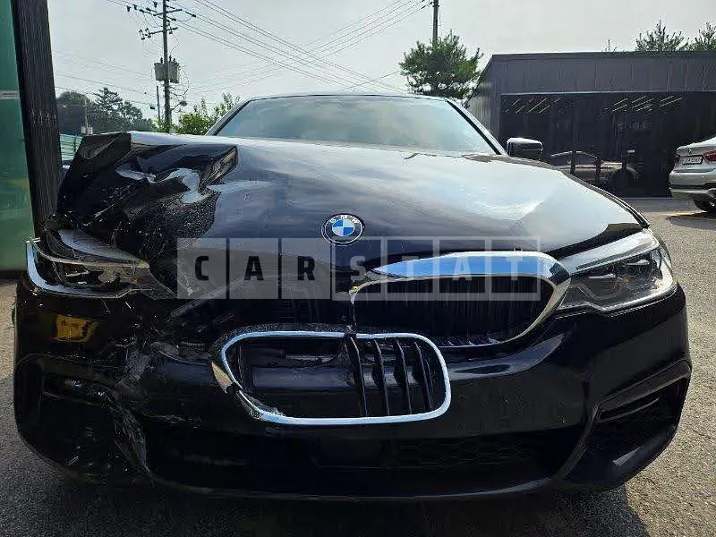 Photo 2 of 14: 2017 BMW 520d xDrive, VIN WBAJC5108HG850787 — Korean insurance auction