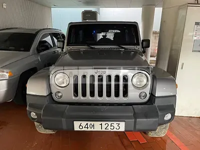 Photo 1 of 17: 2017 Jeep Zip Wrangler 3.6 Sahara, VIN 1C4HJWEG1HL712049 — Korean insurance auction