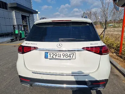 Photo 2 of 26: 2020 Mercedes-Benz GLE300d 4Matic, VIN WDCFB1KB6LA131130 — Korean insurance auction