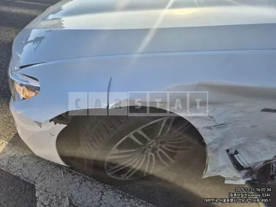 Photo 2 of 13: 2019 BMW 530i M Sport Package Plus — Korean insurance auction