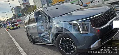 Photo 1 of 18: 2025 Kia Carnival — Korean insurance auction