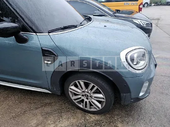 Photo 2 of 34: 2021 MINI Cooper Countryman, VIN WMW31BR06M3M39956 — Korean insurance auction
