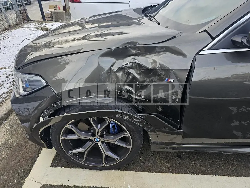 Photo 2 of 13: 2022 BMW X6 xDrive, VIN WBACY6106N9M47777 — Korean insurance auction