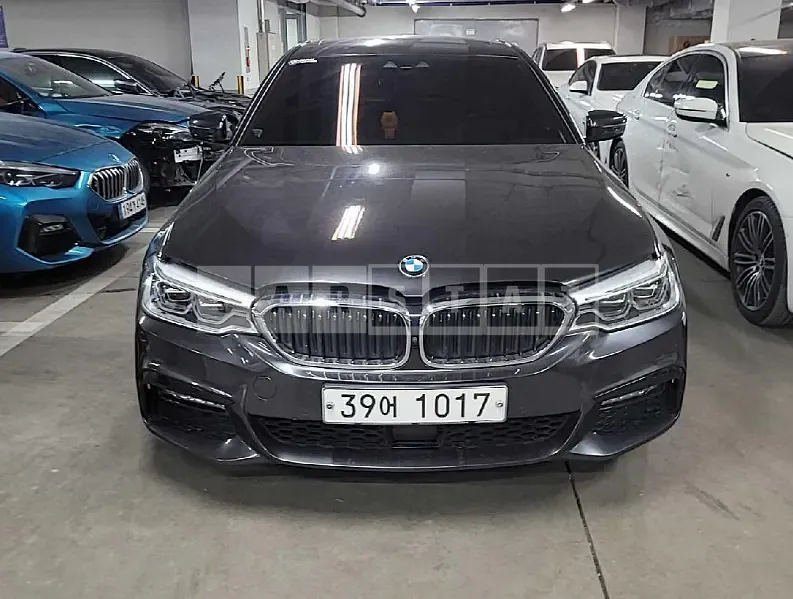 Photo 2 of 50: 2017 BMW 520d, VIN WBAJC3101HWB76690 — Korean insurance auction