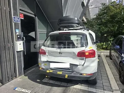 Photo 1 of 41: 2016 Volkswagen Tiguan 2.0 TDI BMT, VIN WVGZZZ5NZGW558108 — Korean insurance auction