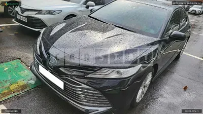 Photo 1 of 12: 2018 Toyota Camry Hybrid, VIN JTNB21HK8K3019987 — Korean insurance auction