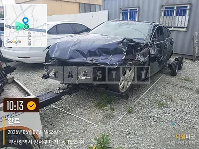Photo 1 of 14: 2016 Jaguar XE 2.0d Prestige, VIN SAJAB4BN9GA912551 — Korean insurance auction