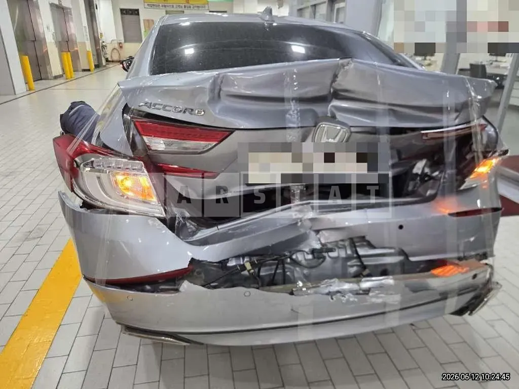 Photo 2 of 5: 2020 Honda Accord 1.5T — Korean insurance auction