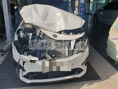 Photo 1 of 14: 2018 Kia K5 2.0 — Korean insurance auction
