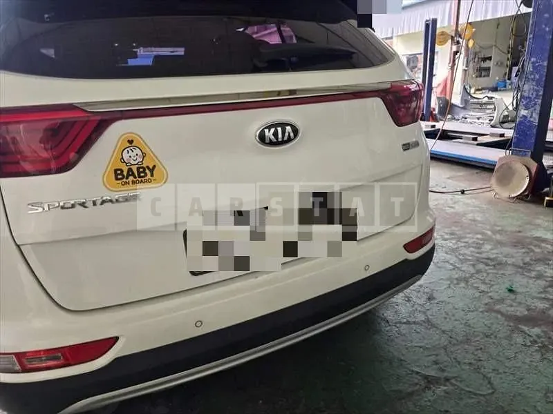 Photo 2 of 14: 2017 Kia Sportage 1.7 — Korean insurance auction