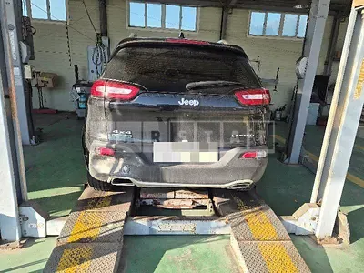 Photo 1 of 22: 2017 Jeep Zip Cherokee 2.2 — Korean insurance auction