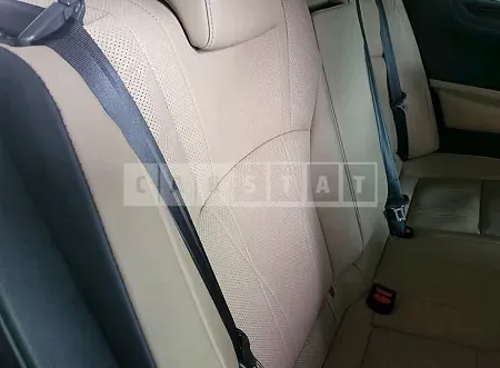 Photo 2 of 26: 2019 Lexus ES300h, VIN JTHB21B1XK2041174 — Korean insurance auction