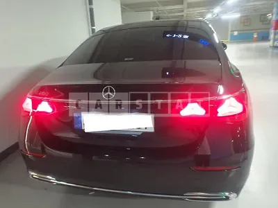 2025 Mercedes-Benz E 200
