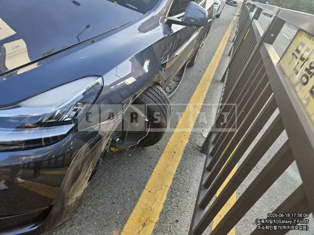 Photo 2 of 14: 2022 Tesla Model Y Long Range — Korean insurance auction