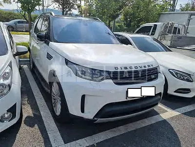 Photo 1 of 17: 2019 Land Rover Discovery TD6, VIN SALRA2BK9KA080533 — Korean insurance auction