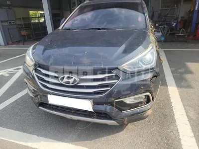 Photo 1 of 7: 2015 Hyundai Santa Fe, VIN KMHSW81UBGU593857 — Korean insurance auction