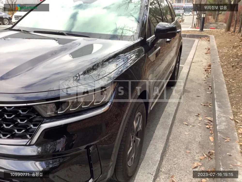 Photo 2 of 23: 2022 Kia Sorento Hybrid, VIN KNARF81GBPA135975 — Korean insurance auction