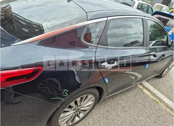Photo 2 of 50: 2019 Kia K5, VIN KNAGU411BKA258585 — Korean insurance auction