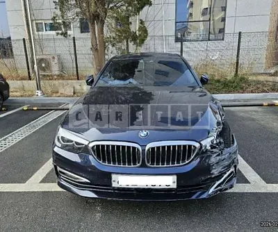 Photo 1 of 14: 2018 BMW 520i — Korean insurance auction