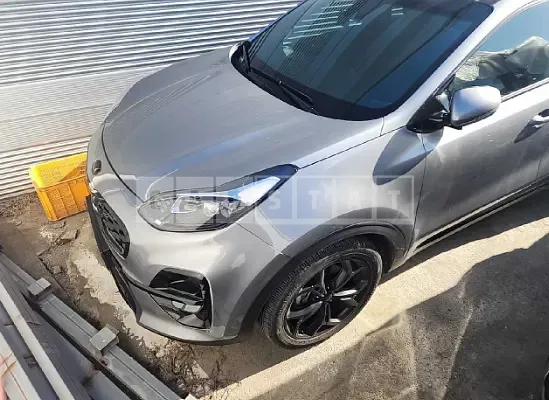 Photo 2 of 8: 2021 Kia Sportage, VIN KNAPR813BMK899046 — Korean insurance auction