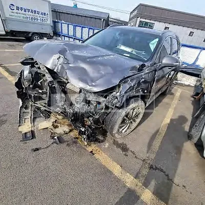 Photo 1 of 15: 2020 Hyundai Santa Fe, VIN KMHS281BDLU248364 — Korean insurance auction
