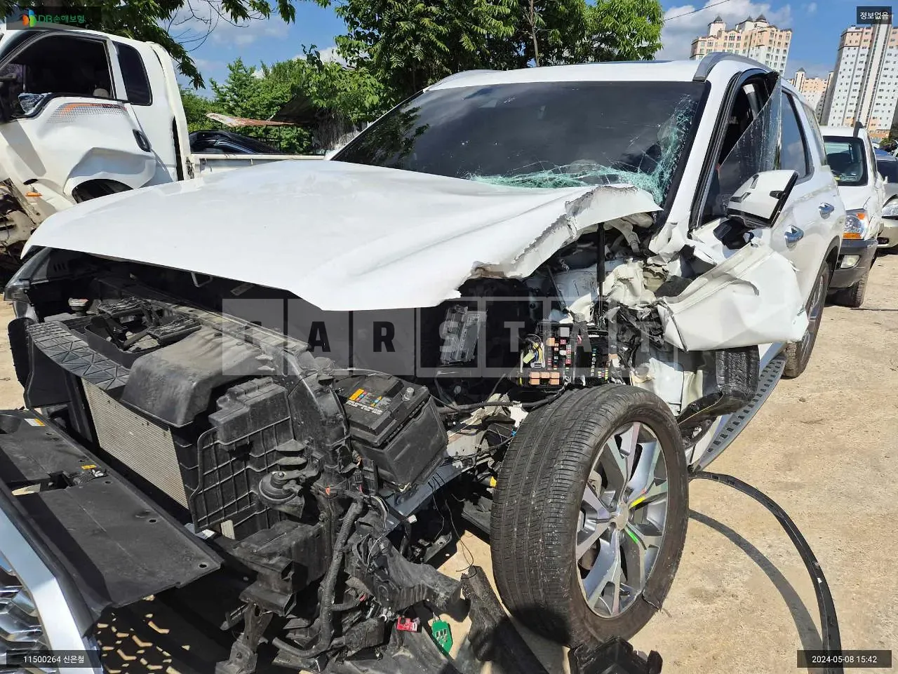 Photo 2 of 15: 2020 Hyundai Palisade, VIN KMHR381ABLU145076 — Korean insurance auction