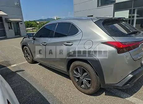 Photo 2 of 24: 2019 Lexus Ux 250h 2WD — Korean insurance auction