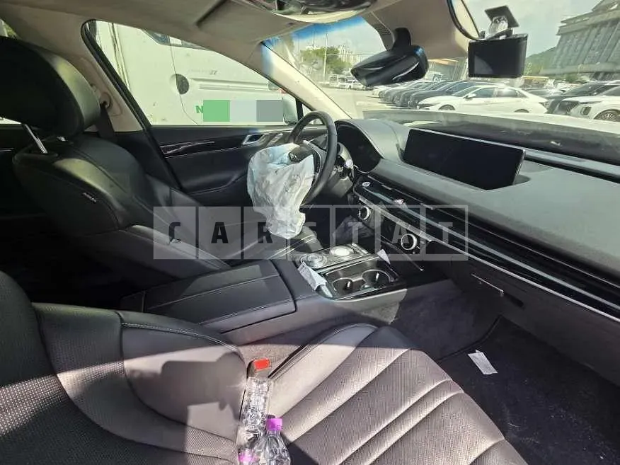 Photo 2 of 5: 2022 Genesis G80 — Korean insurance auction