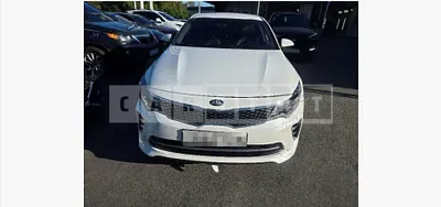 Photo 1 of 19: 2016 Kia K5 2.0 — Korean insurance auction