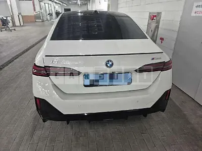 2024 BMW i5 M60 xDrive