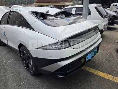 Photo 1 of 19: 2025 Hyundai IONIQ 6 — Korean insurance auction