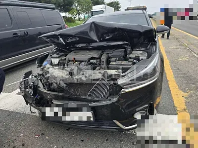Photo 1 of 8: 2017 Kia K7 2.4 — Korean insurance auction