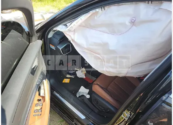 Photo 2 of 15: 2021 Audi A6 45 Tfs I — Korean insurance auction