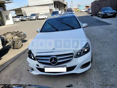 Photo 1 of 26: 2016 Mercedes-Benz E250 BlueTec 4Matic, VIN WDDHF9HB4GB306456 — Korean insurance auction