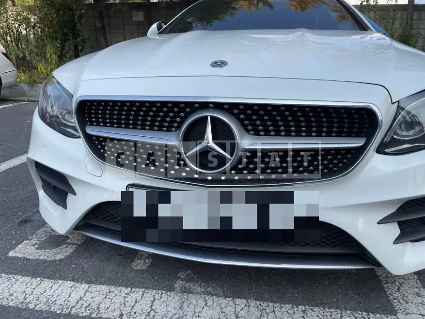 Photo 2 of 62: 2019 Mercedes-Benz E220 d Coupe, VIN WDD1J1EB4KF095749 — Korean insurance auction