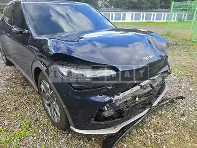 Photo 1 of 20: 2021 Genesis GV60 Electric Car — Korean insurance auction